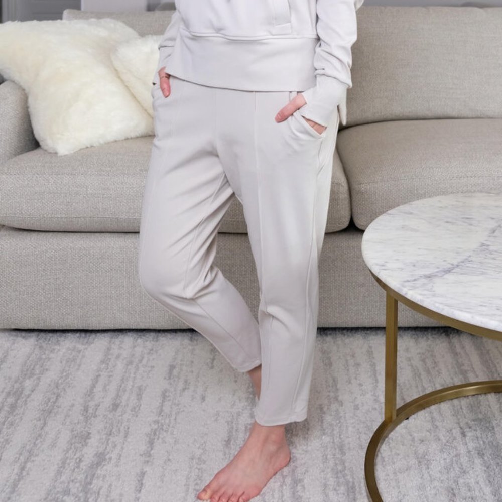 Athleta Venice Pintuck Pant (size S)